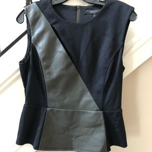 👠BCBG MAXAZRIA mixed media peplum top